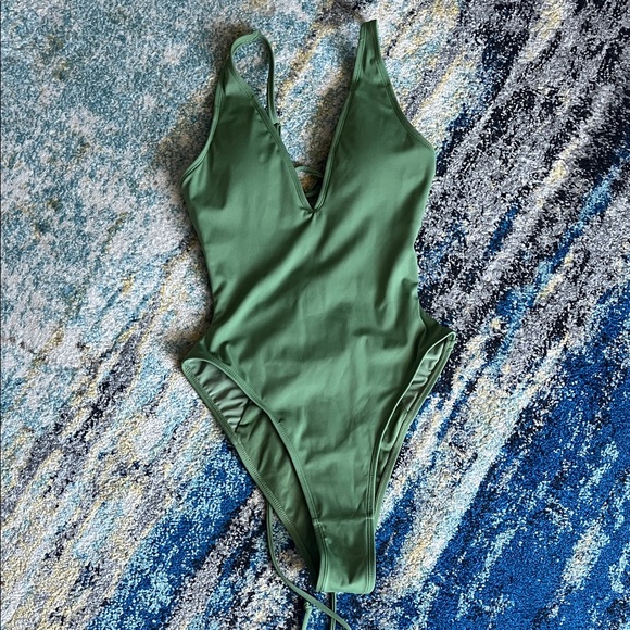 TA3 hi cut plungey army green. Size XS regular long - Picture 3 of 7